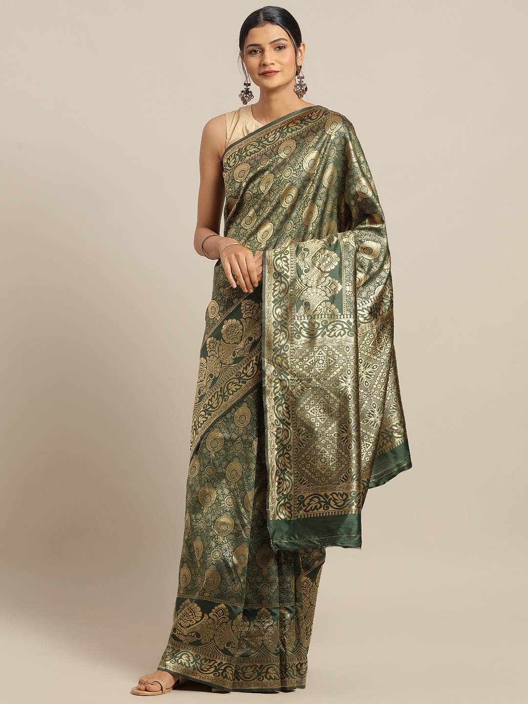 

Mitera Olive Green & Gold-Coloured Silk Blend Woven Design Banarasi Celebrity Saree