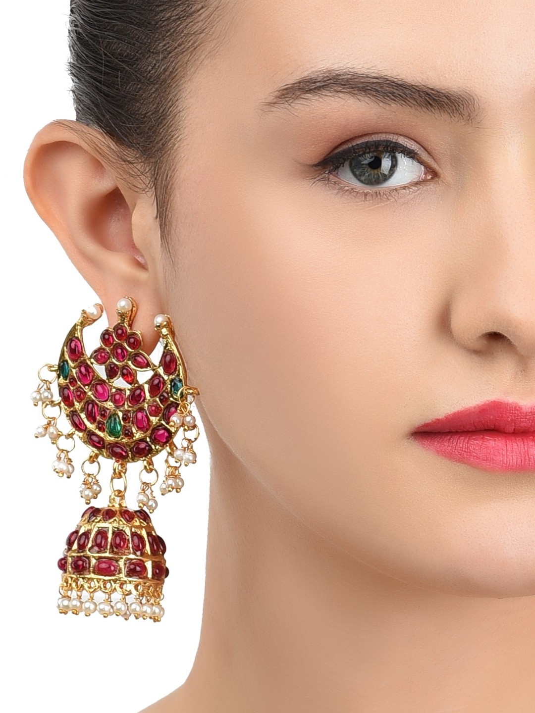 

Zaveri Pearls Pink & Off-White Gold-Plated Stone-Studded & Beaded Dome Shaped Jhumkas