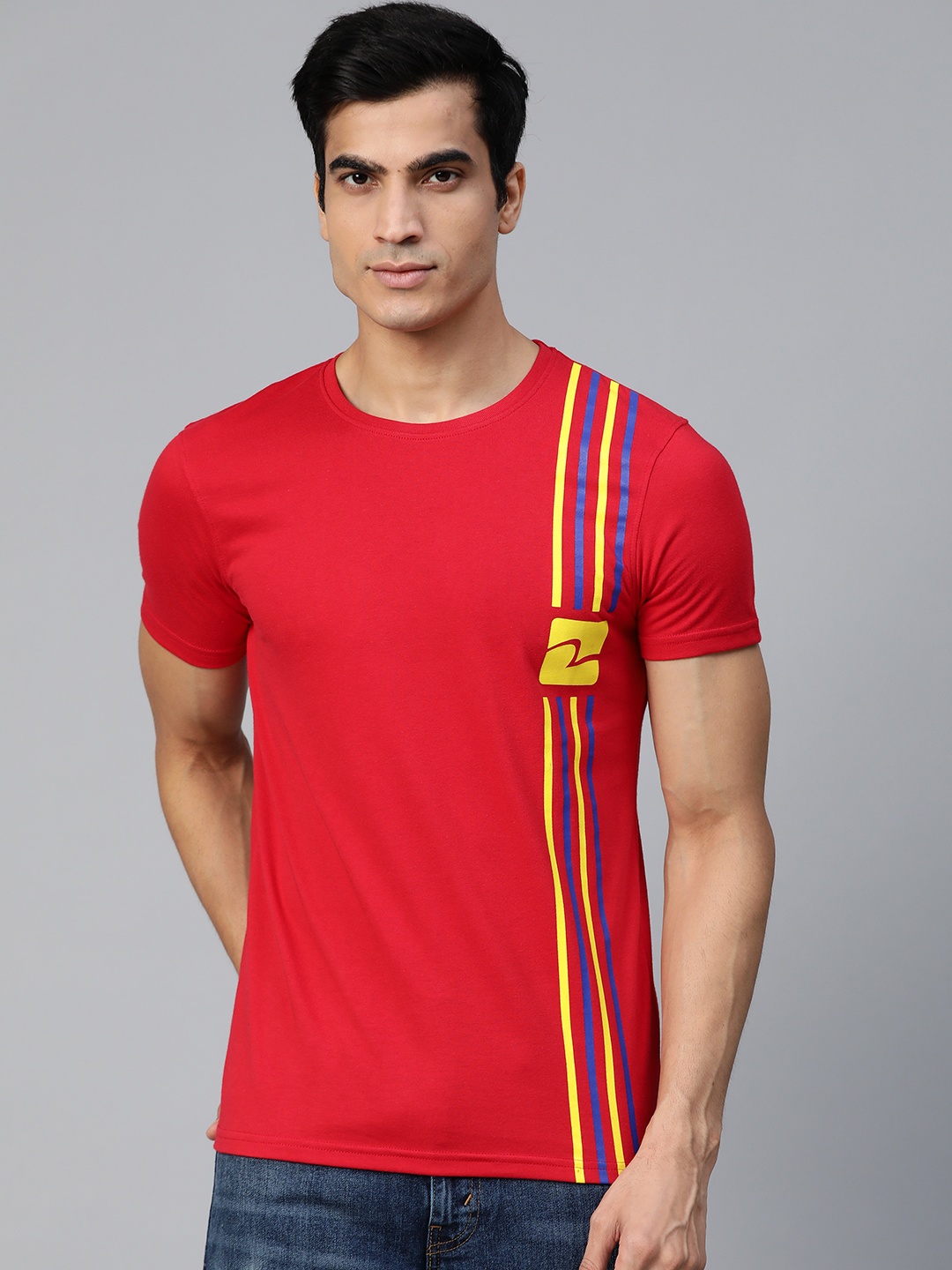 

UnderJeans by Spykar Men Red Striped Detail Round Neck T-shirt