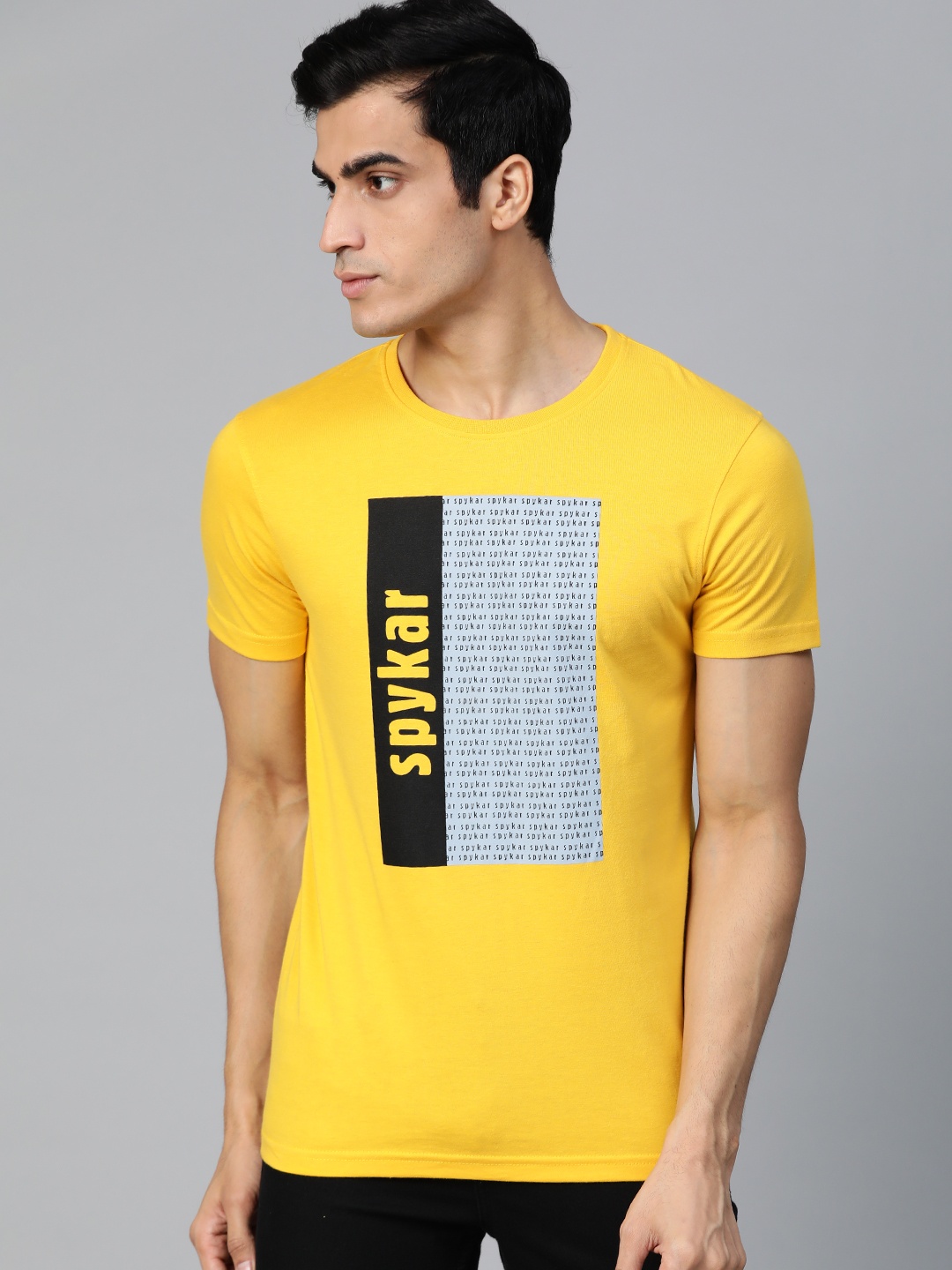 

UnderJeans by Spykar Men Mustard Yellow Printed Round Neck T-shirt