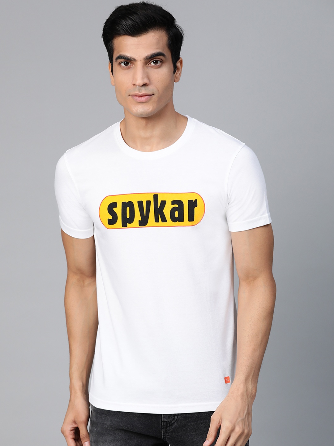 

UnderJeans by Spykar Men White Printed Round Neck T-shirt