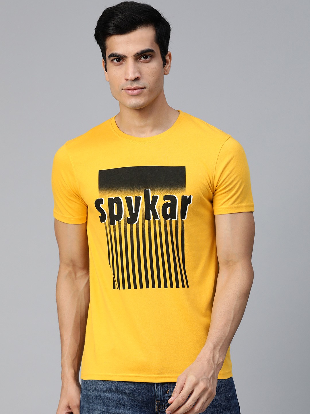 

UnderJeans by Spykar Men Mustard Yellow & Black Printed Round Neck T-shirt