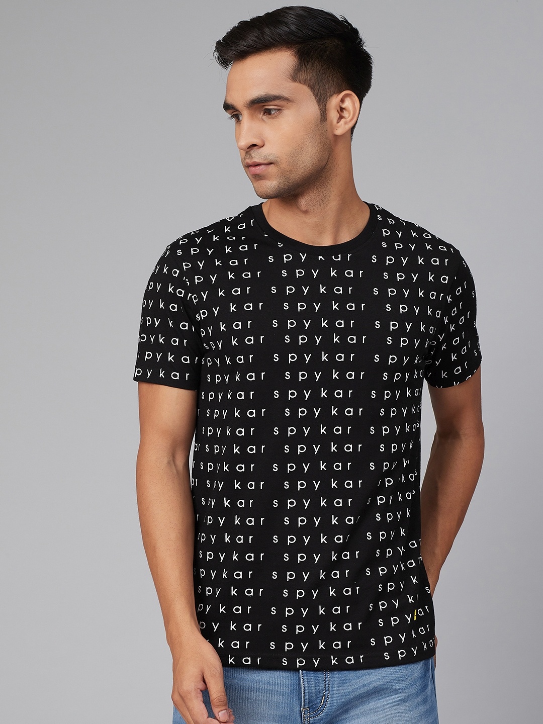 

UnderJeans by Spykar Men Black & White Printed Round Neck T-shirt