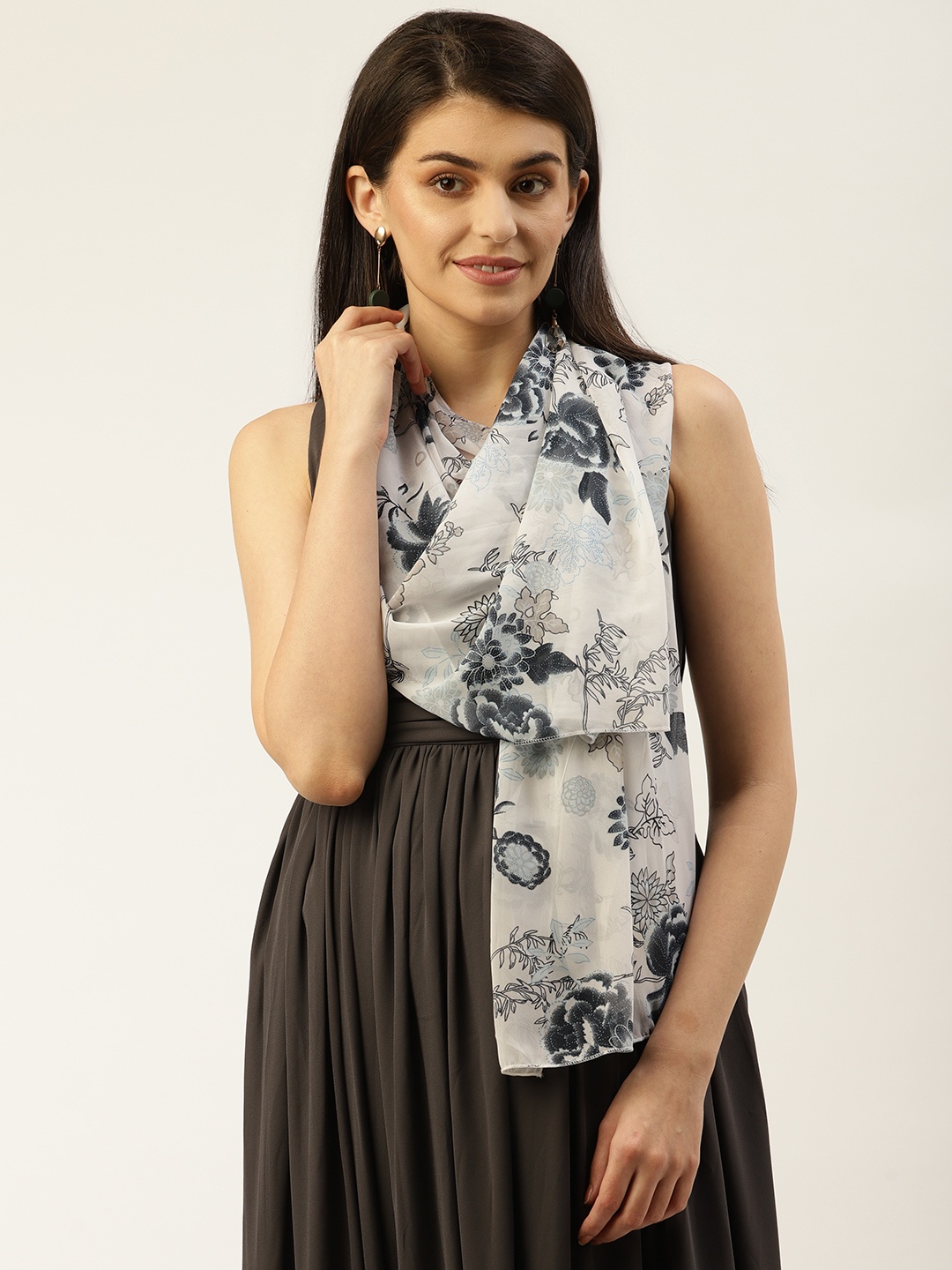 

Trend Arrest Women White & Charcoal Grey Floral Printed Stole