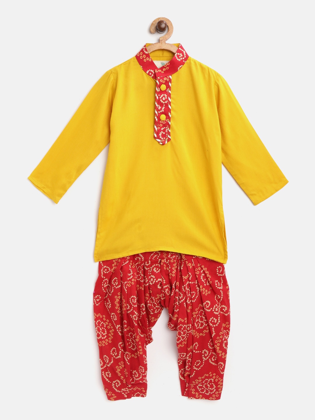 

Cute Couture Boys Mustard Yellow & Red Solid Kurta with Bandhani Print Patiala