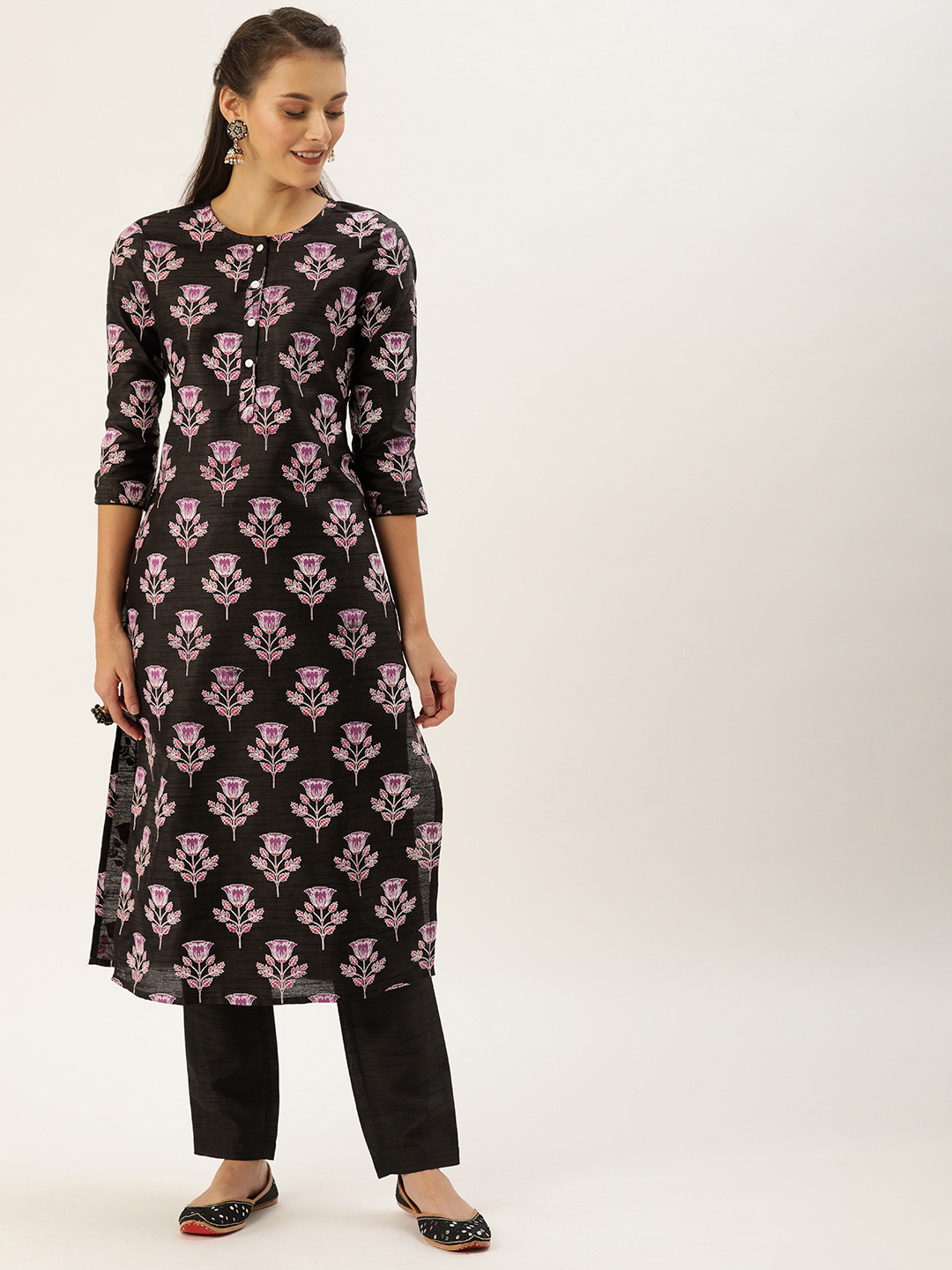 

House of Pataudi Women Black & Purple Floral Printed Kurta with Trousers