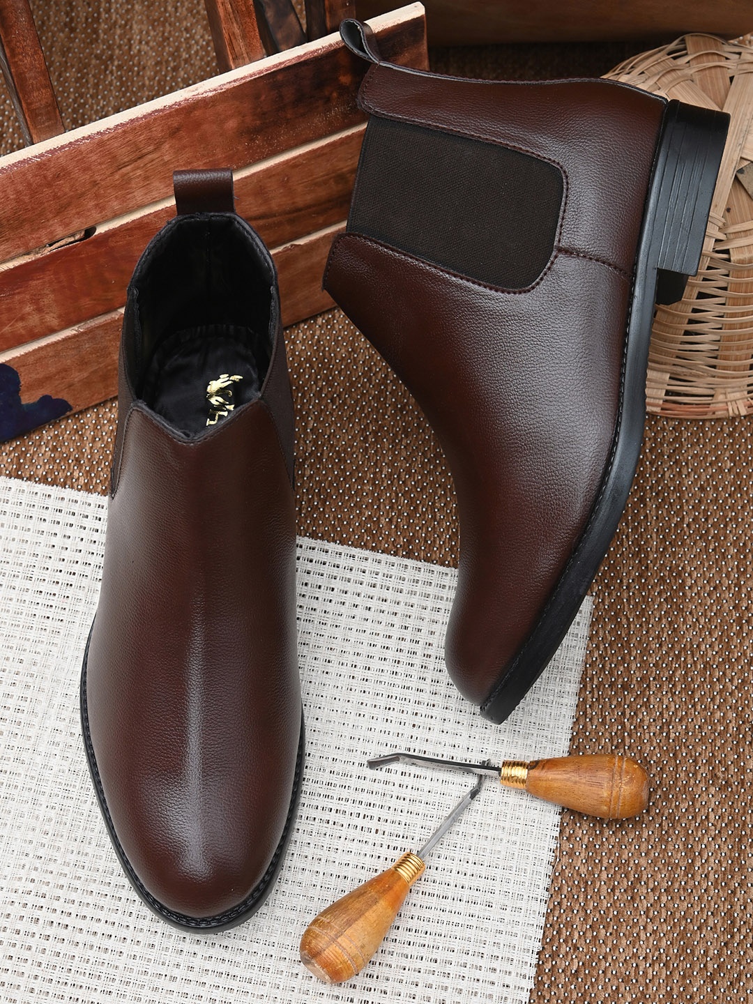 

Hirels Men Brown Solid Synthetic Leather High-Top Chelsea Boots