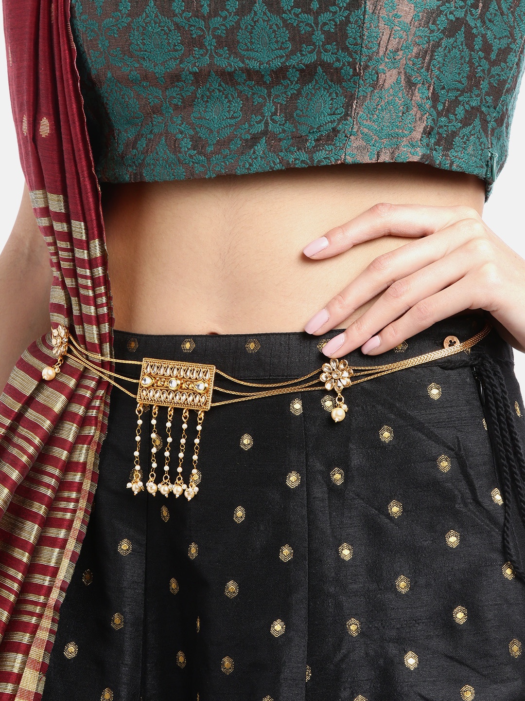

JEWELS GEHNA Off-White Gold-Plated Kundan-Studded Multistranded Handcrafted Kamarbandh