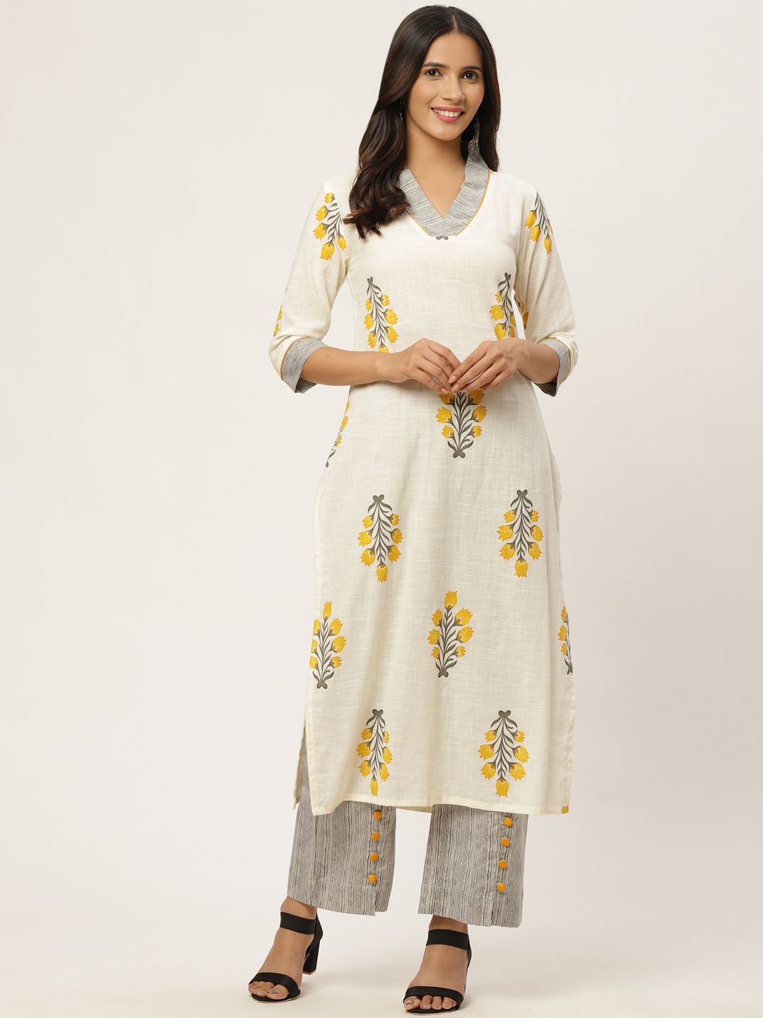 

FABRIC FITOOR Women Off-White & Charcoal Grey Printed Kurta with Palazzos
