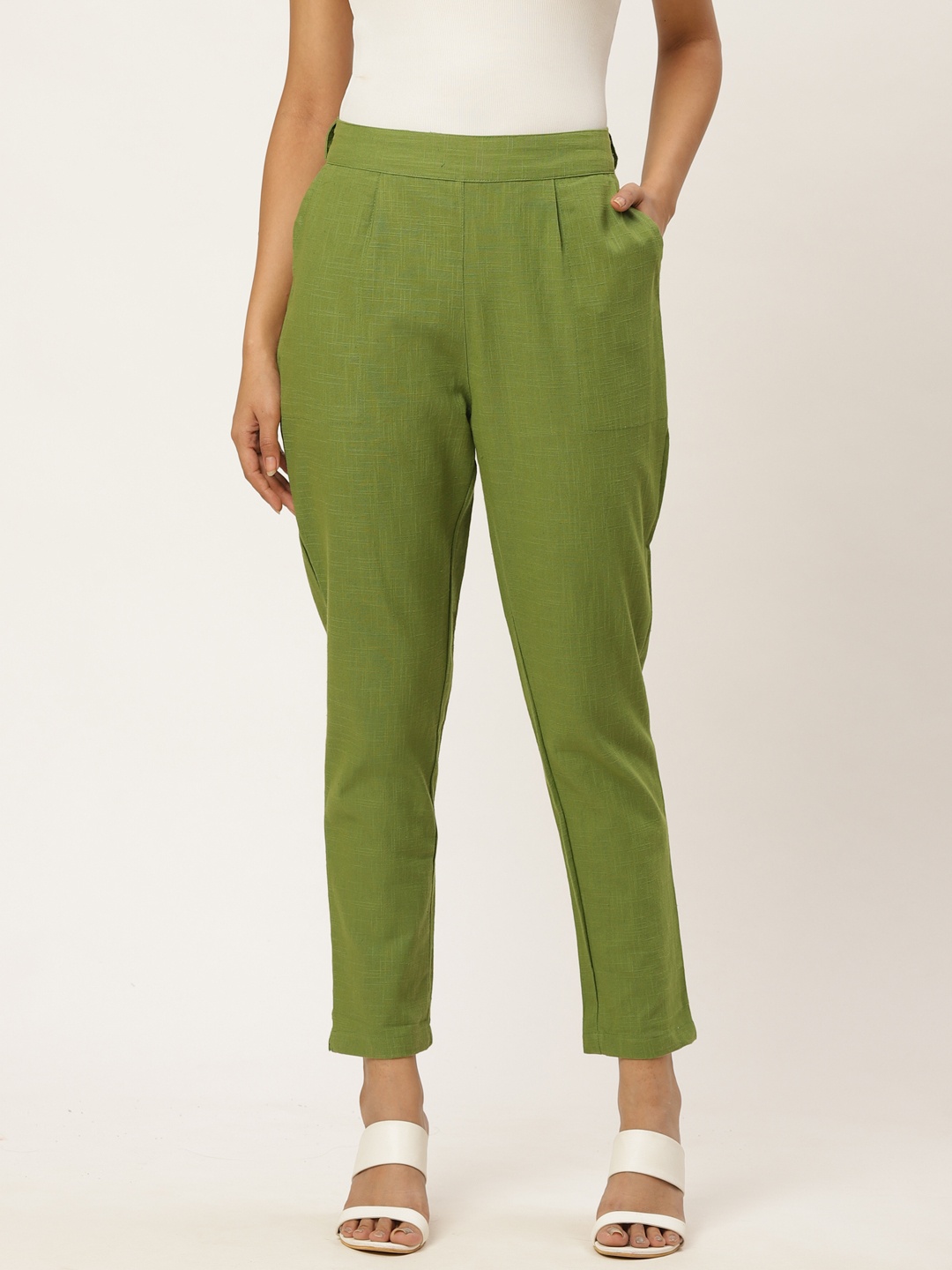 

FABRIC FITOOR Women Green Relaxed Straight Fit Solid Regular Trousers