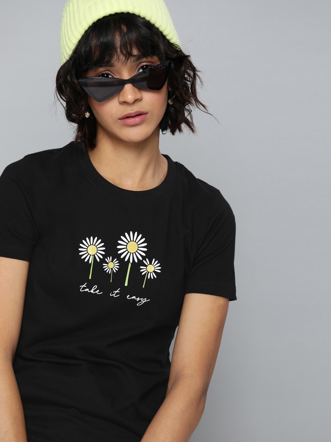 

Kook N Keech Women Black Printed Round Neck Pure Cotton T-shirt