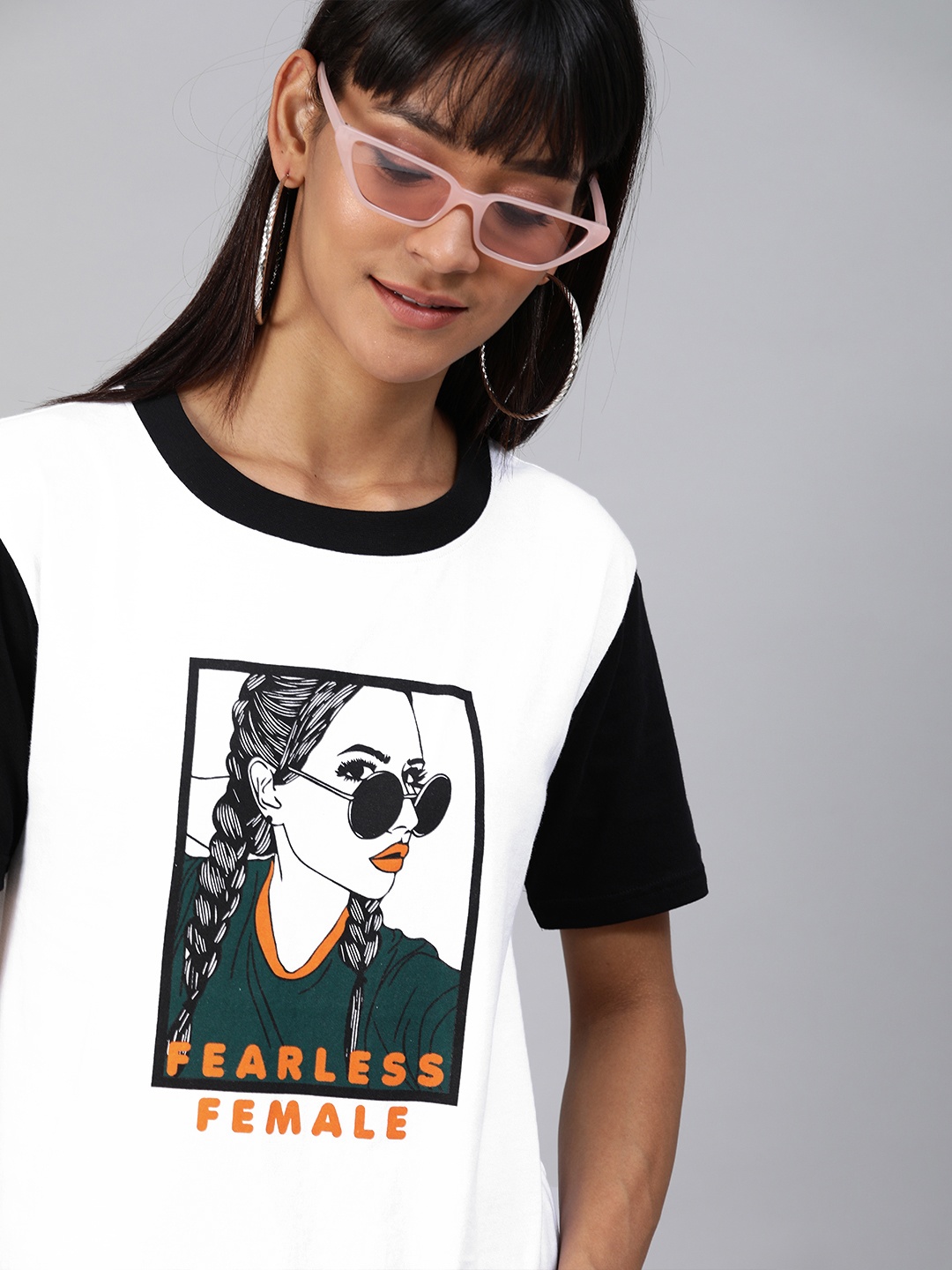 

HERENOW Women White Printed Round Neck Pure Cotton T-shirt with Contrast Sleeves