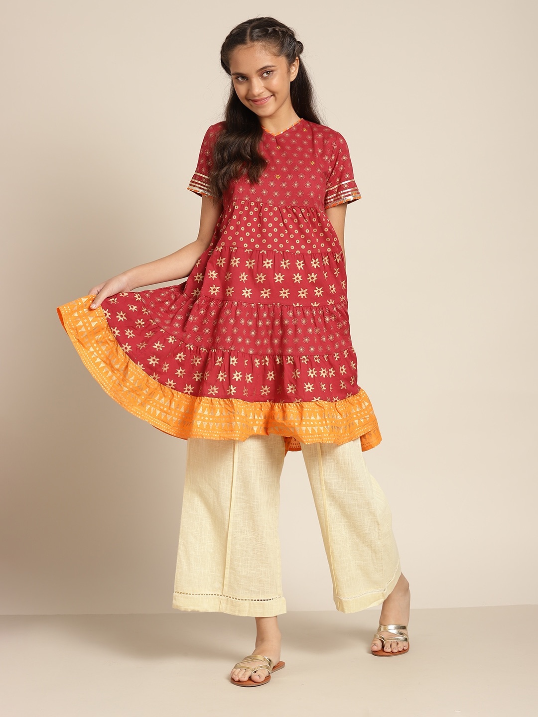 

Sangria Girls Red & Golden Geometric Print Tiered A-Line Kurta
