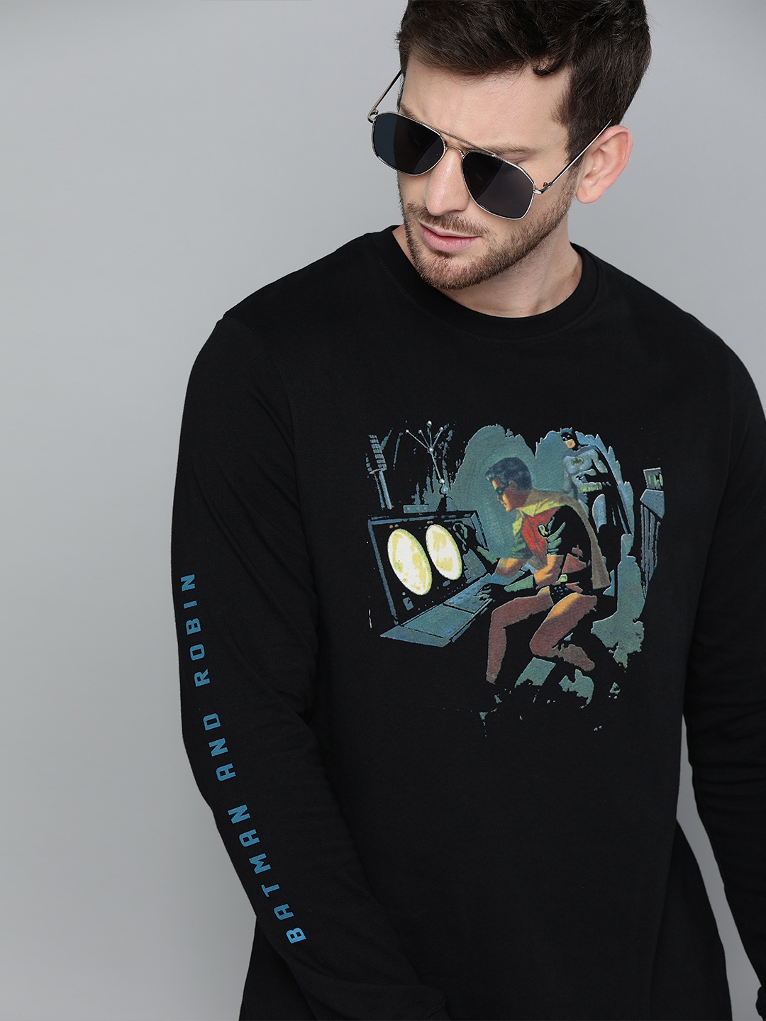 

Kook N Keech Batman Men Black Batman Printed Round Neck Pure Cotton T-shirt