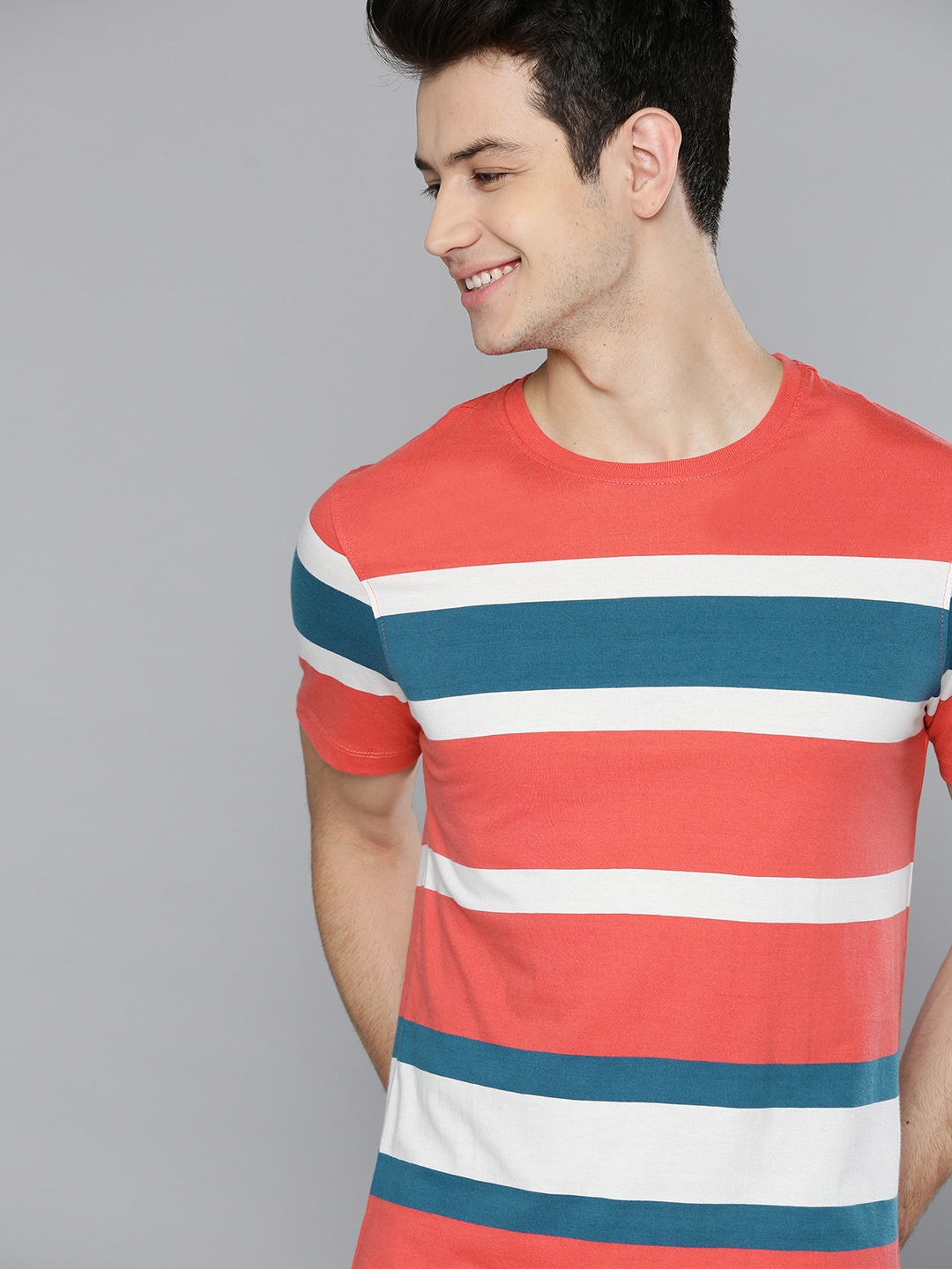 

Mast & Harbour Men Coral Pink and White Striped Round Neck T-shirt