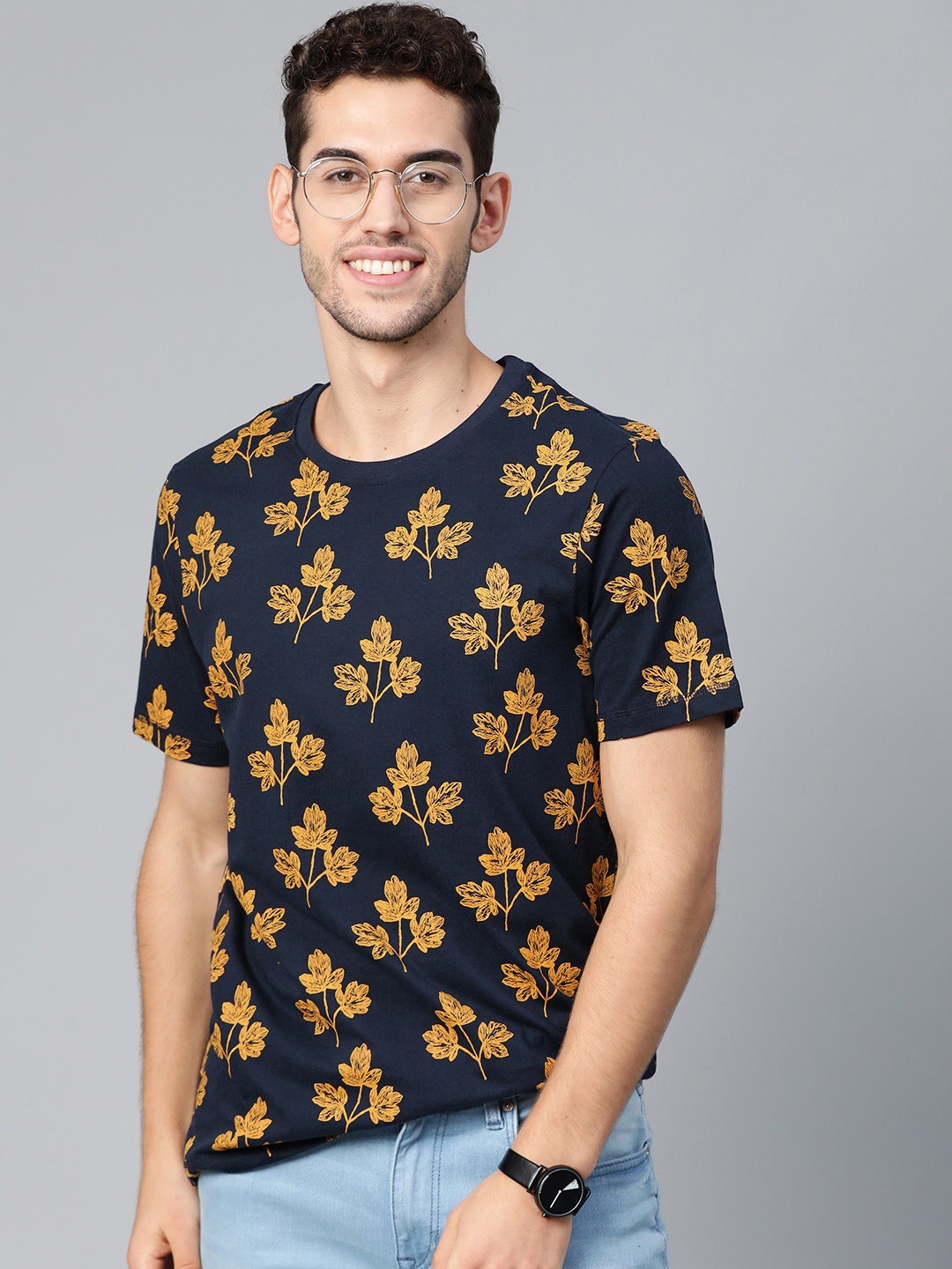 

Mast & Harbour Men Navy Blue & Mustard Yellow Printed Round Neck T-shirt
