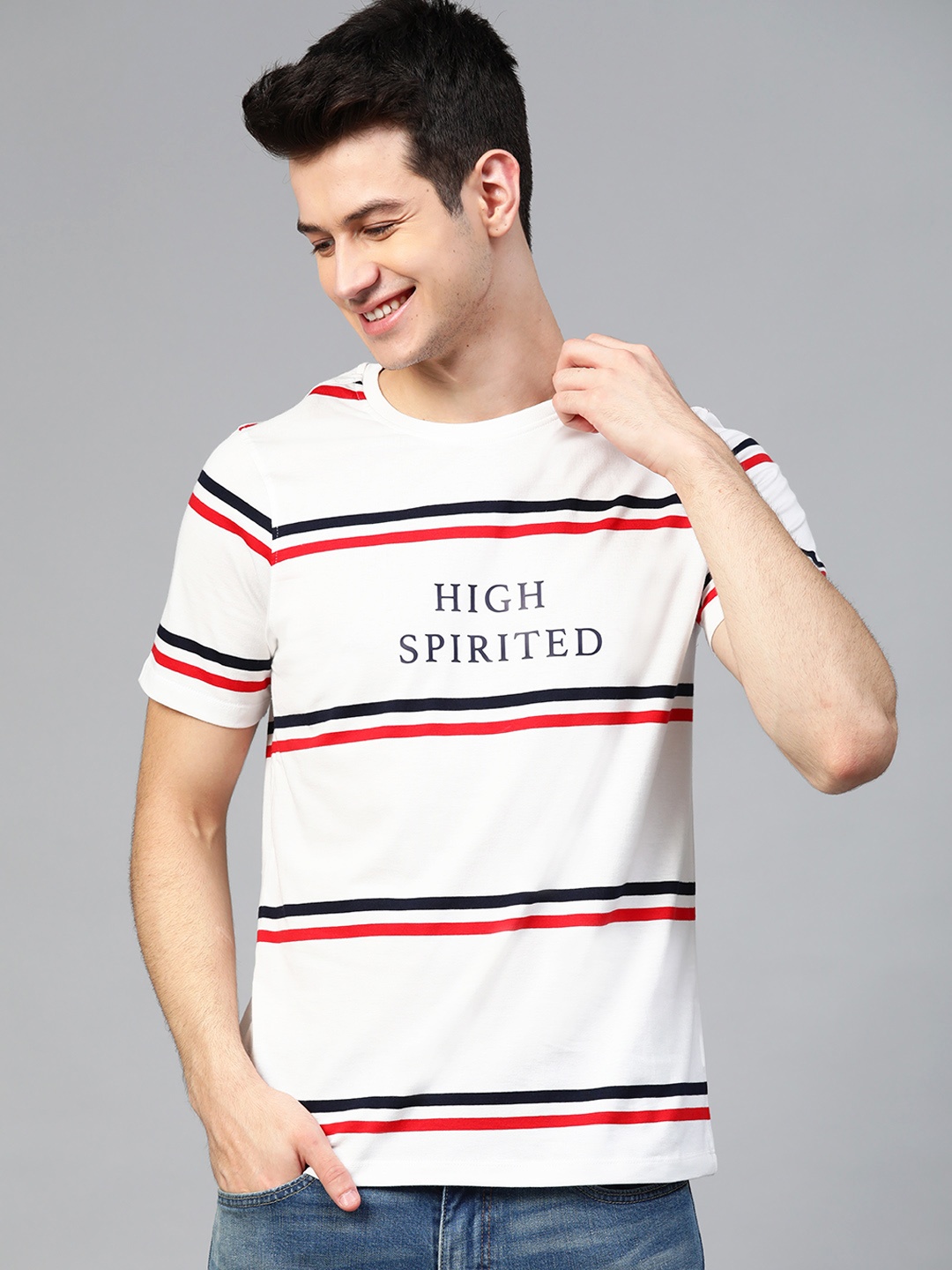 

Mast & Harbour Men White & Red Striped Round Neck T-shirt