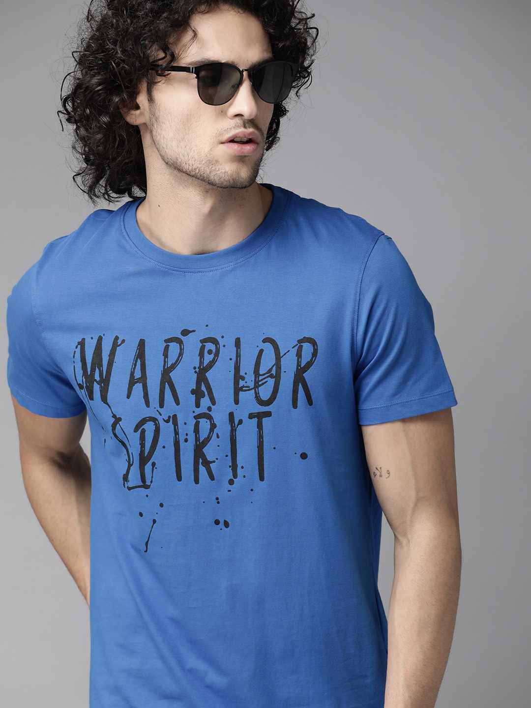 

Roadster Men Blue & Black Pure Cotton Printed Round Neck T-shirt