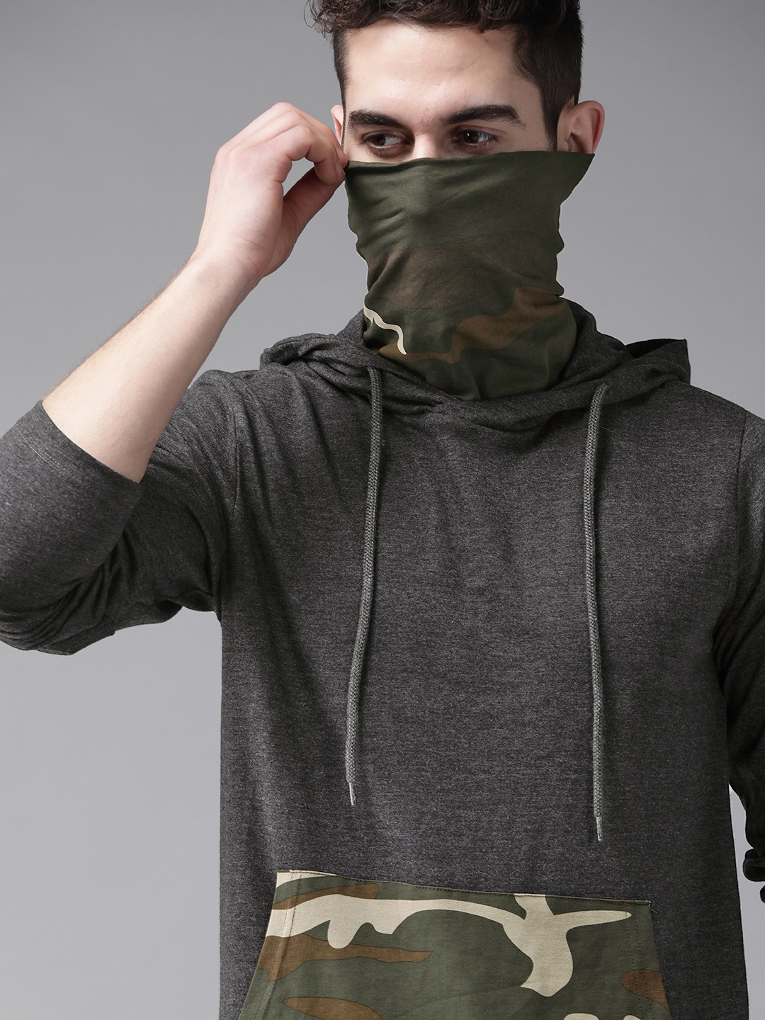 

Roadster Men Charcoal Grey Green Cotton Camouflage Hood Pure Cotton T-shirt