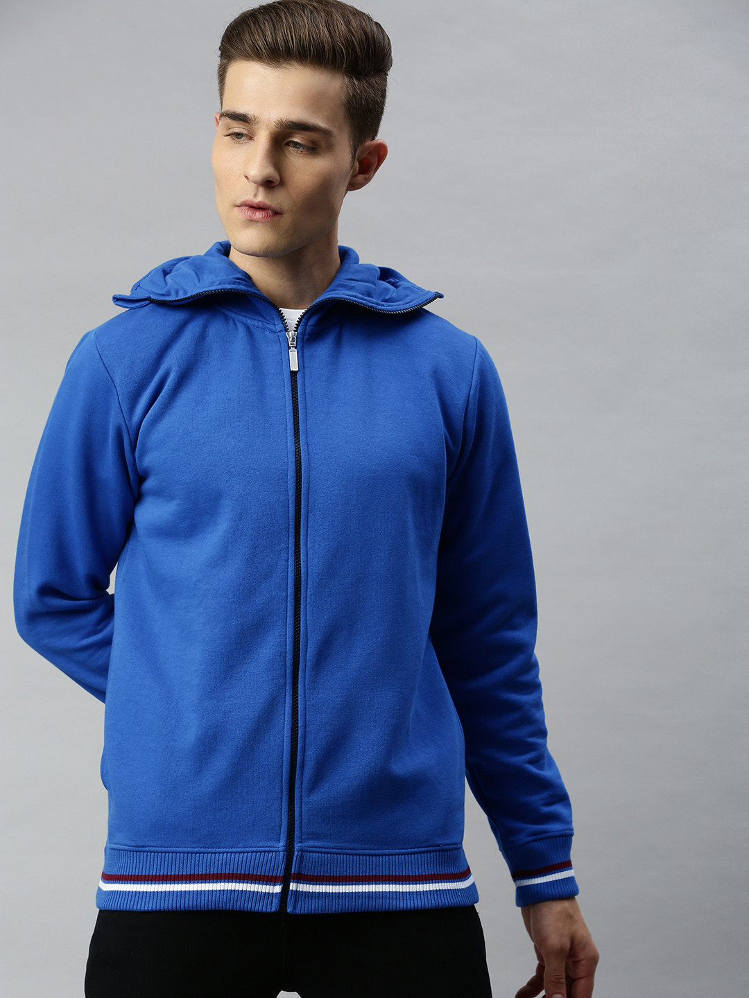 

Harvard Men Blue Solid Hooded Sweatshirt