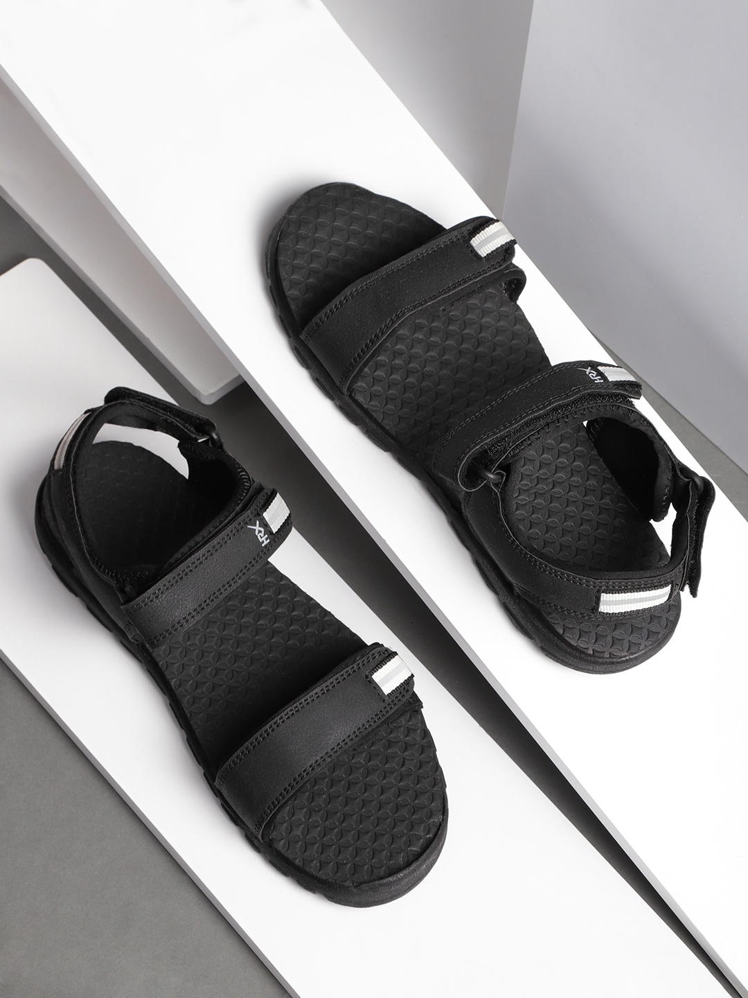 

HRX by Hrithik Roshan Men Black Solid Sports Sandals