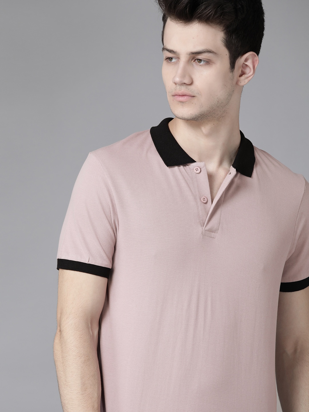 

Roadster Men Dusty Pink Solid Polo Collar T-shirt