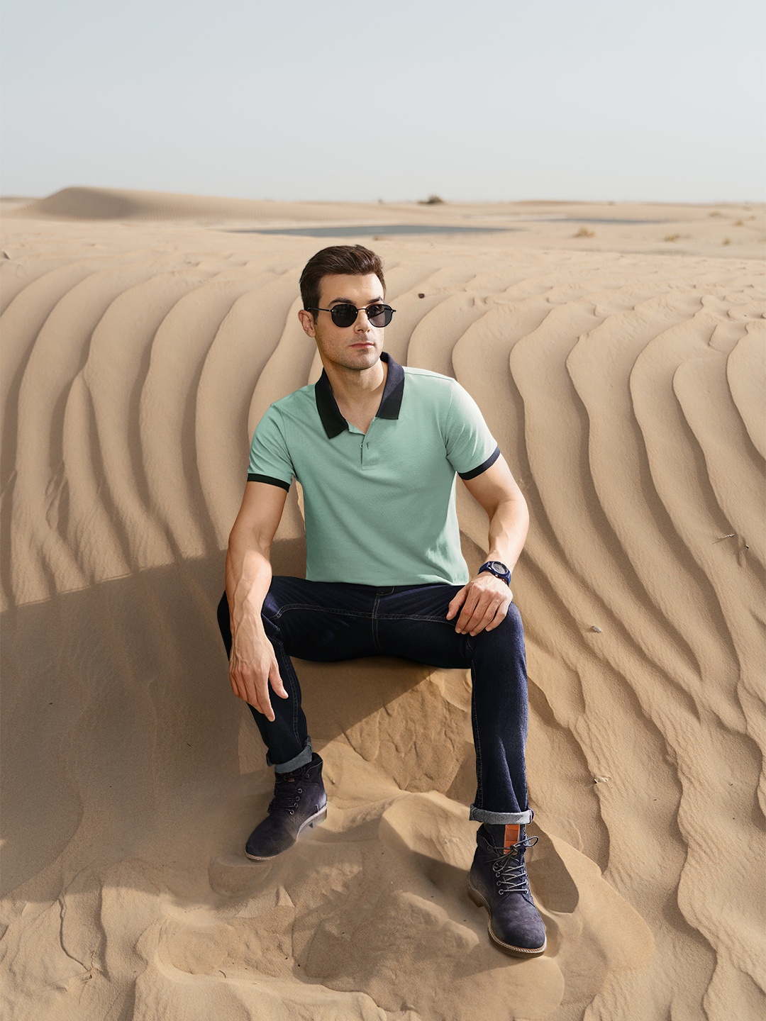 

Roadster Men Sea Green Solid Polo Collar T-shirt