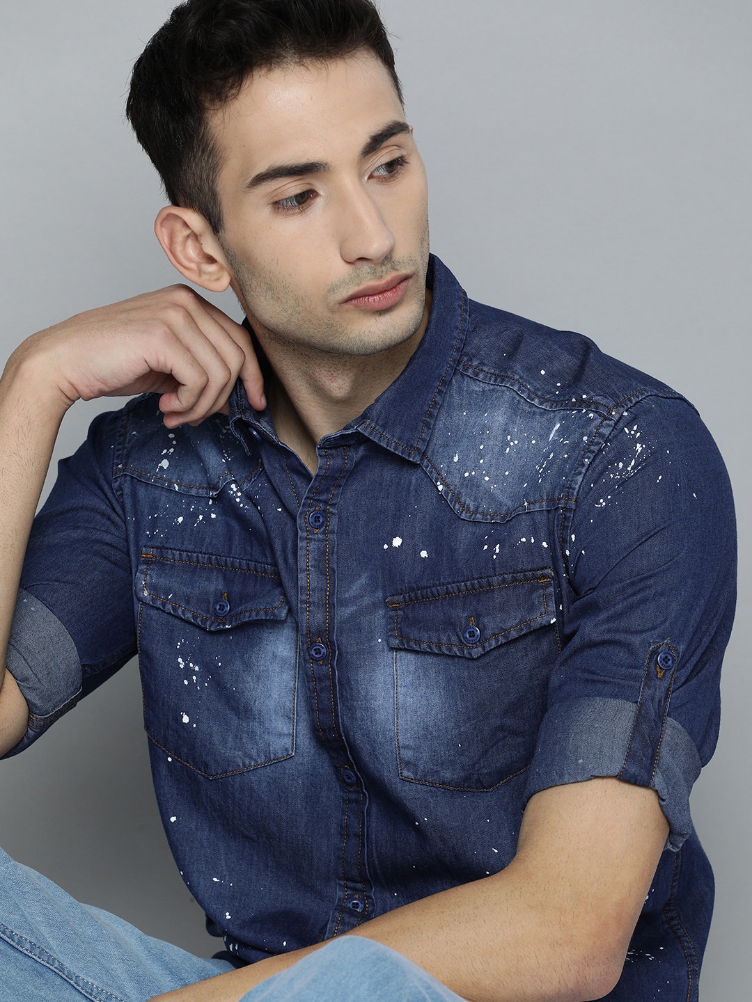 

HERE&NOW Men Blue Slim Fit Faded Casual Shirt with Printed Detail
