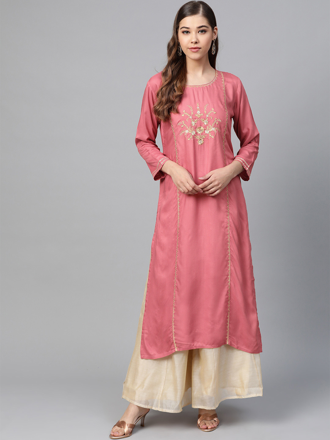 

Shae by SASSAFRAS Women Pink & Golden Yoke Design Straight Kurta