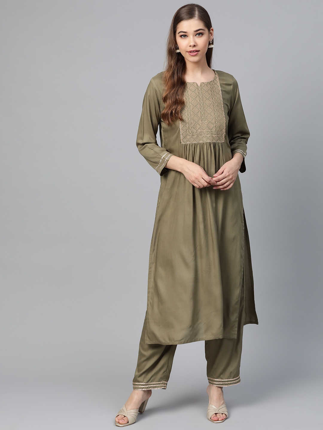 

Shae by SASSAFRAS Women Olive Green & Golden Zari Yoke Design Kurta with Trousers