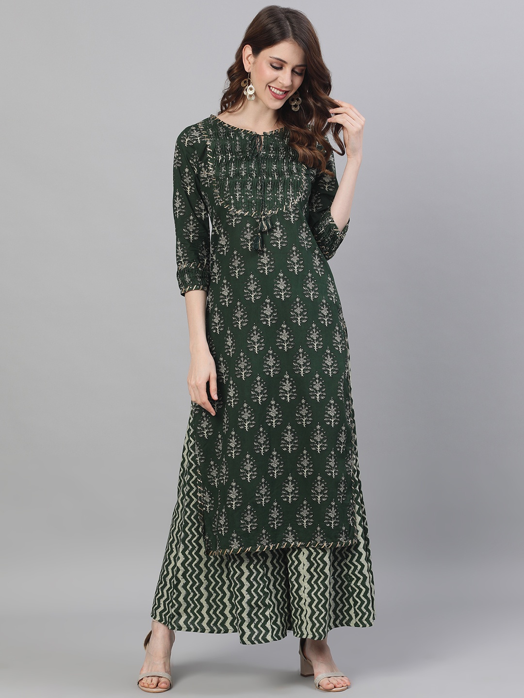 

Ishin Women Olive Green Beige Printed Tuck Detailed Kurta Palazzos