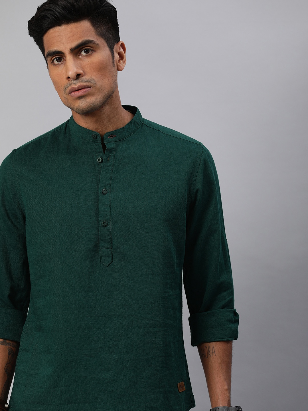 

Roadster Men Green Regular Fit Solid Casual Sustainable Shirt