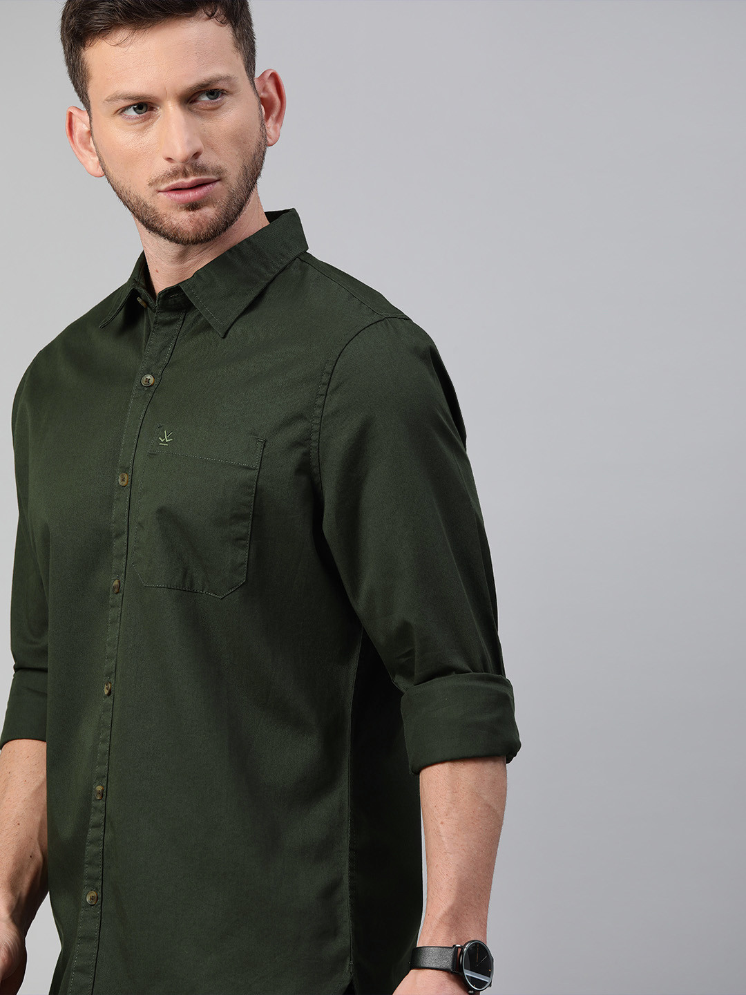 

WROGN Men Olive Green Slim Fit Solid Casual Shirt