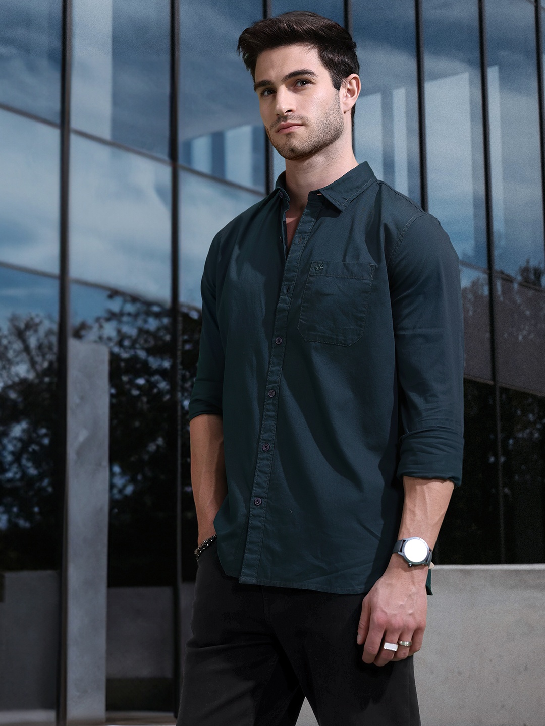 

WROGN Men Teal Blue Slim Fit Solid Casual Shirt