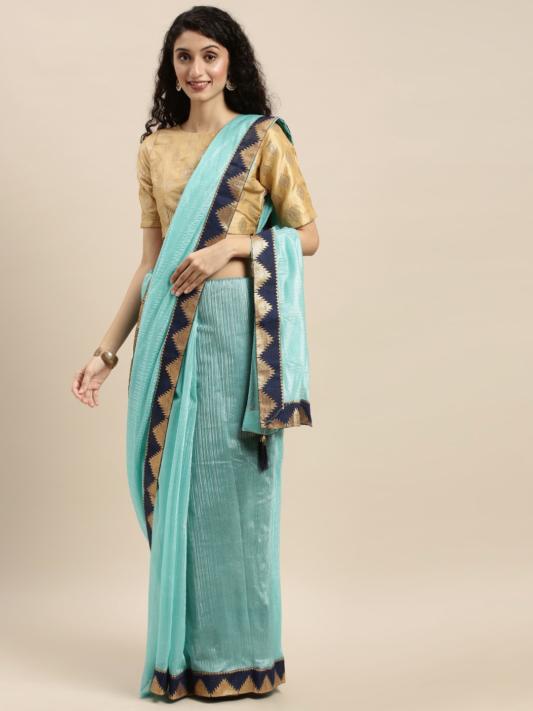 

Silk Bazar Sea Green & Black Art Silk Solid Saree