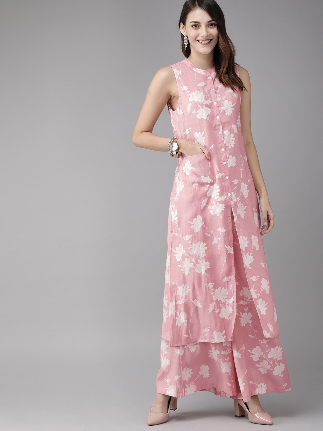 

Anouk Women Pink & White Printed Kurta with Palazzos