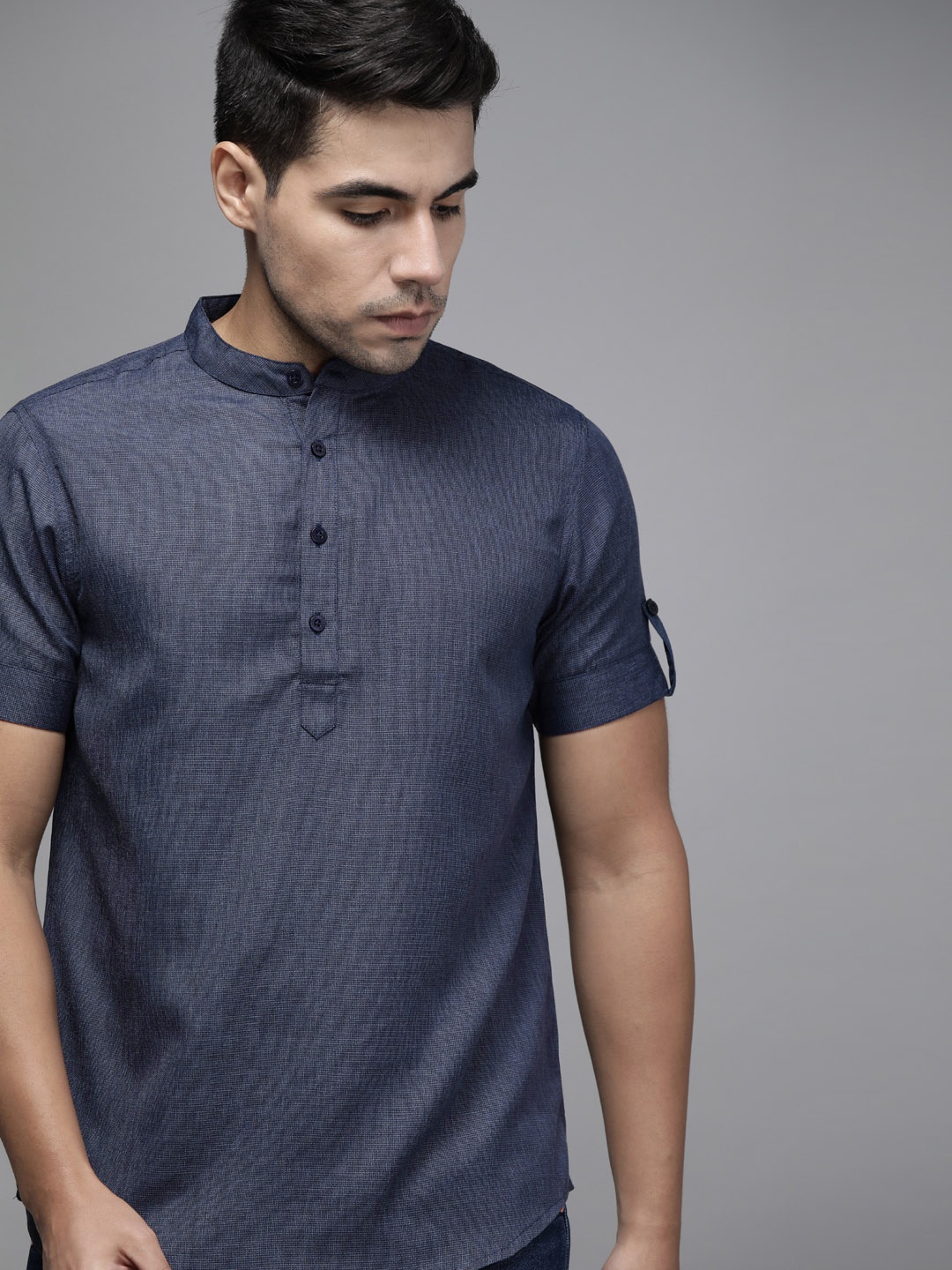 

Anouk Men Navy Blue Solid Straight Kurta