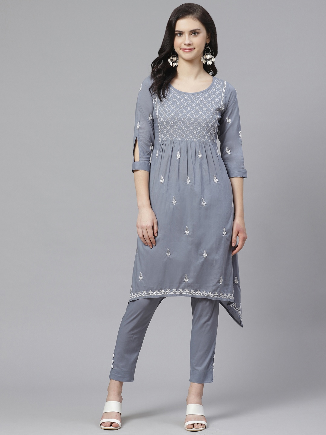 

ADA Women Grey & White Chikankari Embroidered Sustainable Handloom Kurta with Trousers