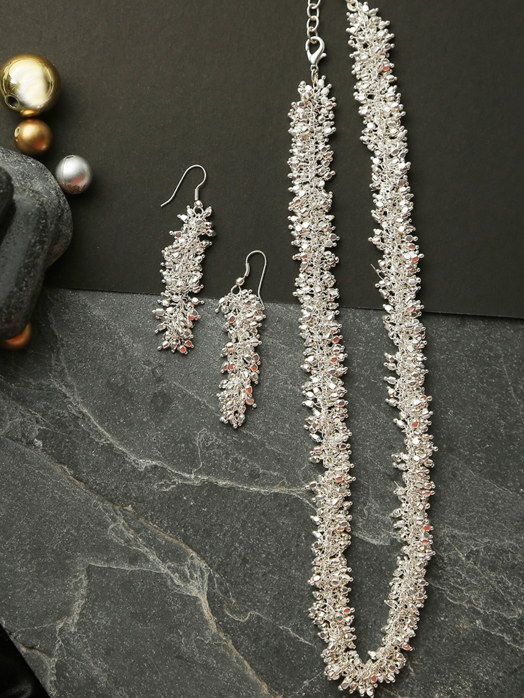 

Infuzze Silver-Plated Beaded Handcrafted Jewellery Set