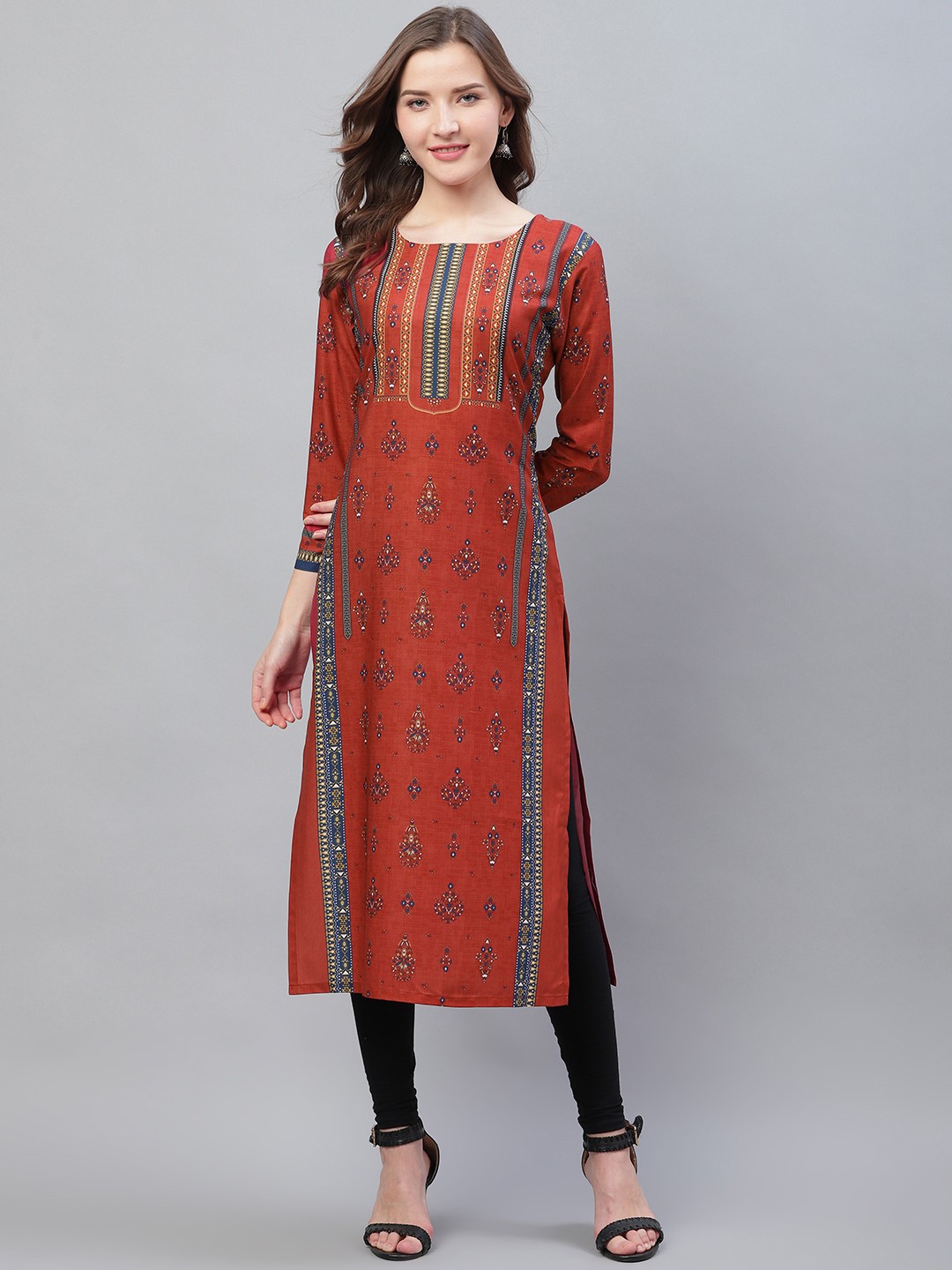 

AHIKA Women Maroon & Navy Blue Ethnic Printed Straight Kurta