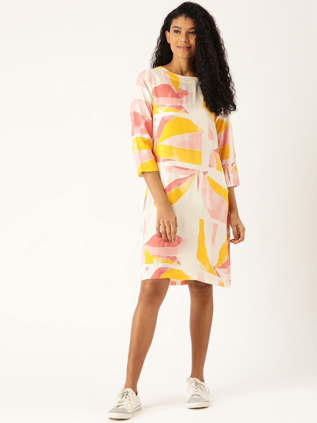 

ether Women Yellow & Off-White Printed Shift Dress