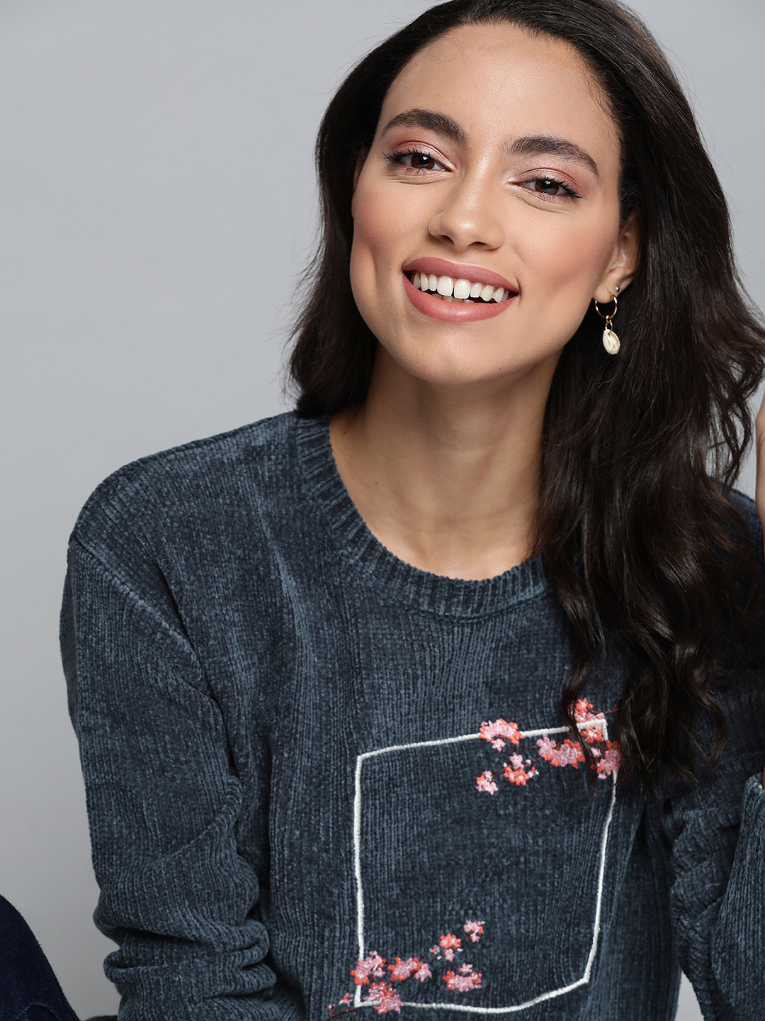 

Mast & Harbour Women Navy Blue & Peach-Coloured Floral Embroidered Pullover Sweater