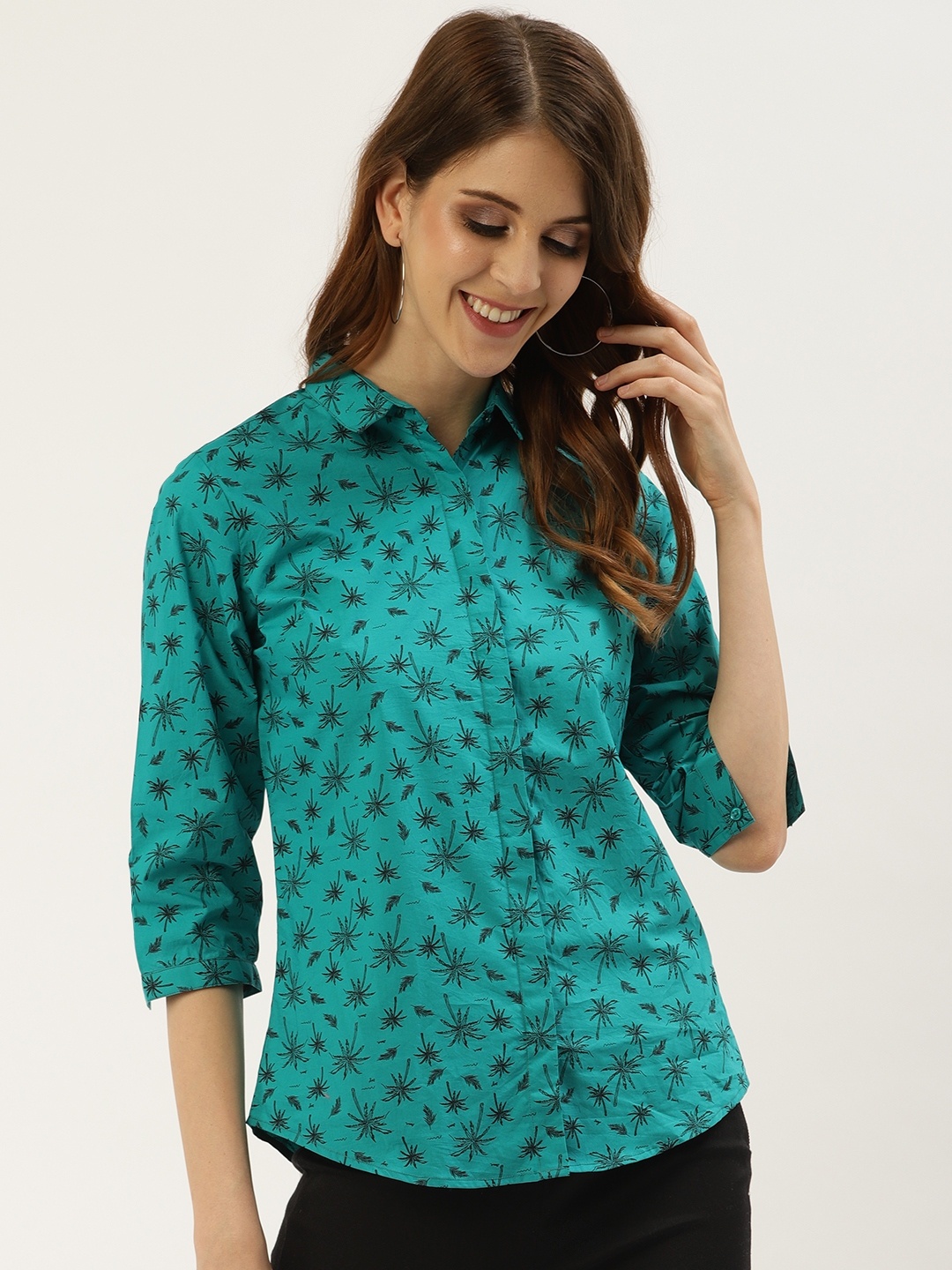 

Hancock Women Green & Black Slim Fit Printed Formal Shirt