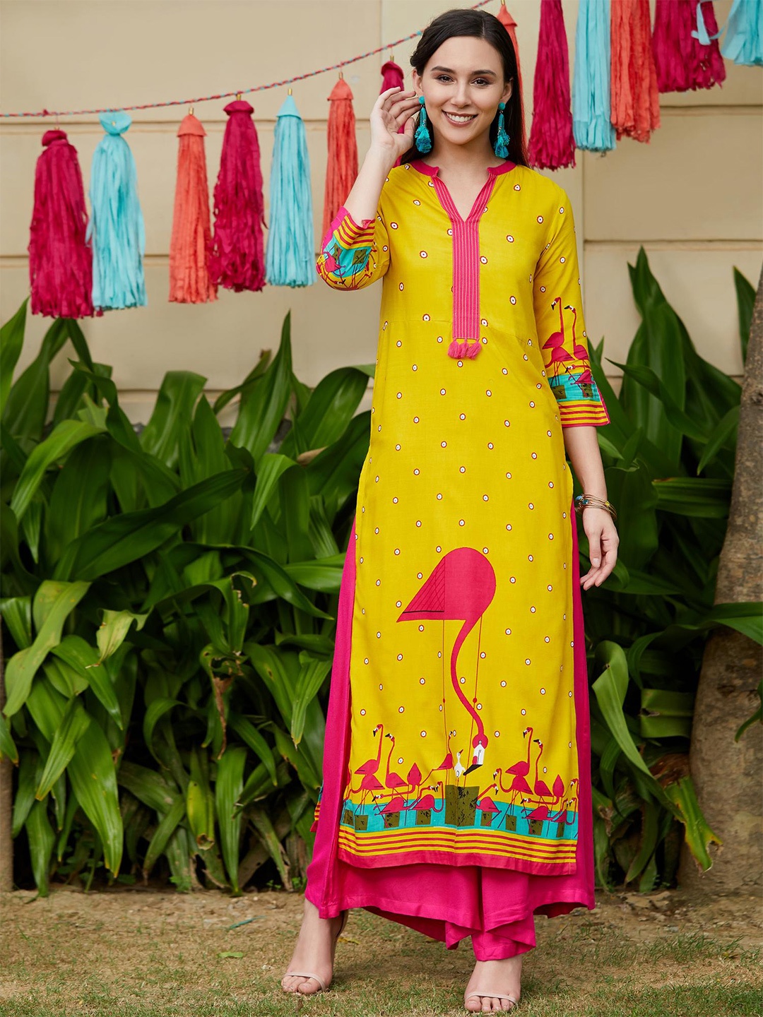 

Pannkh Women Yellow Printed A-Line Kurta