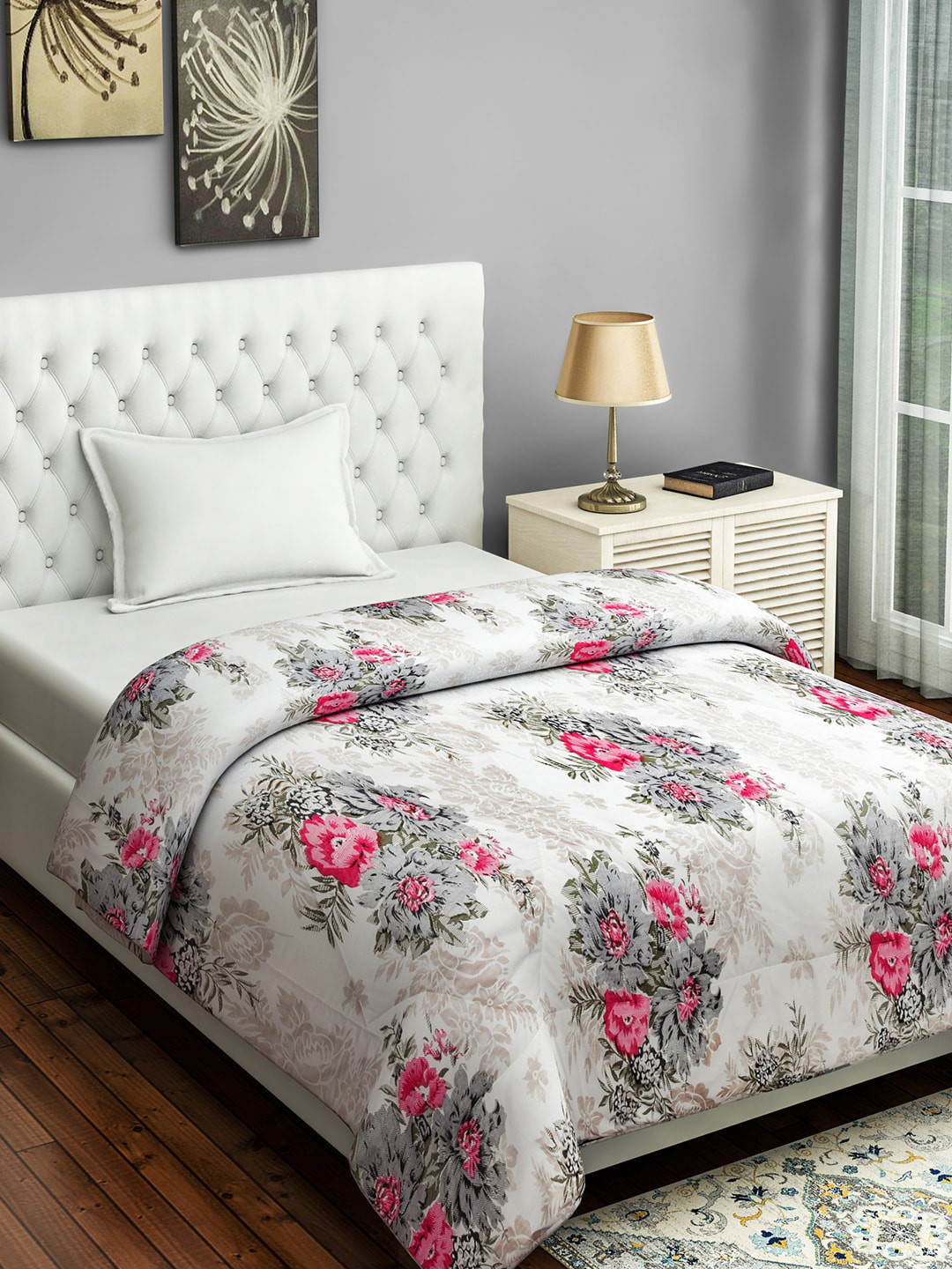 

Swayam Zinnia 250TC Premium Cotton Single AC Quilt 60x90, Off white