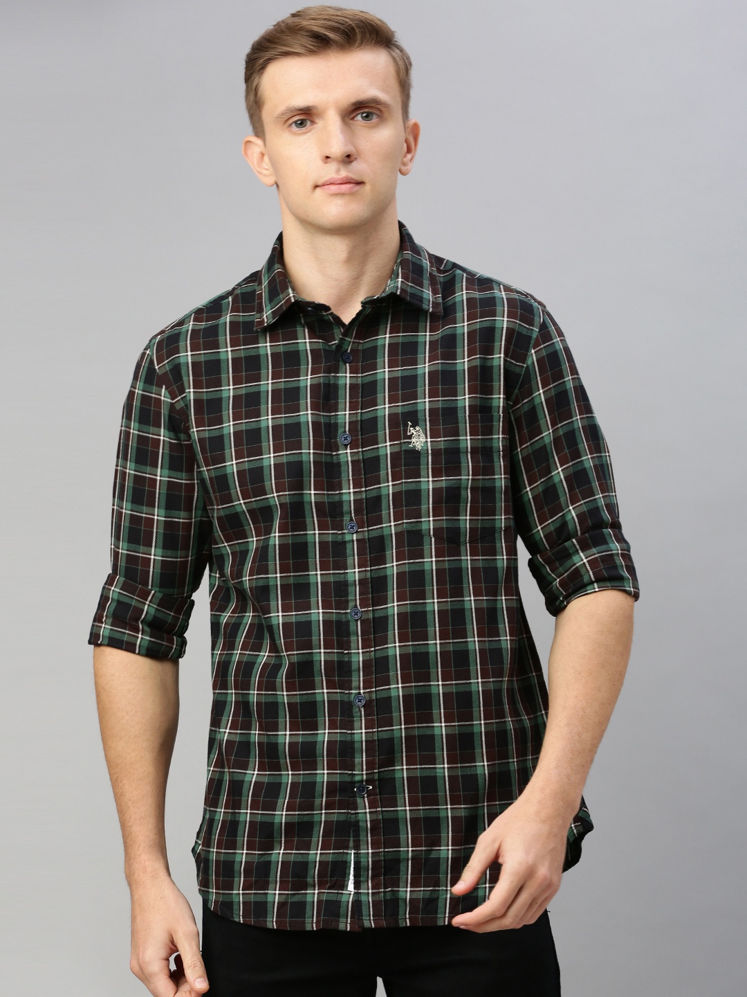 

U.S. Polo Assn. Men Green & Black Tailored Fit Checked Casual Shirt