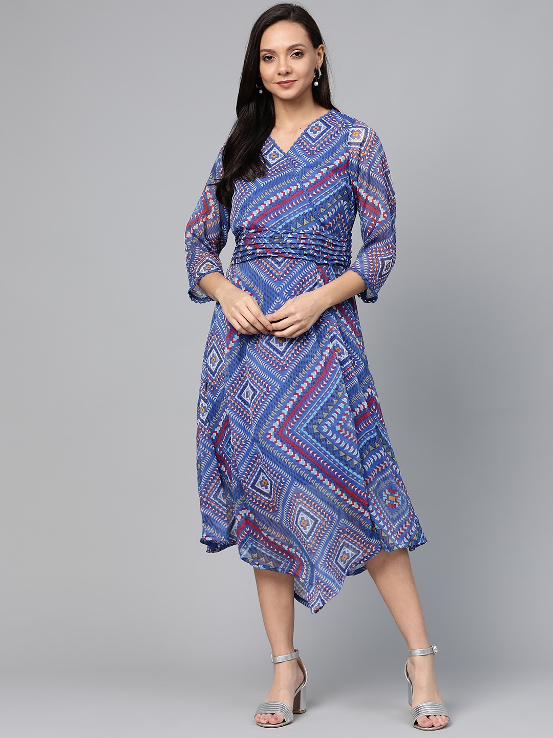 

plusS Women Blue & Red Printed Wrap Dress