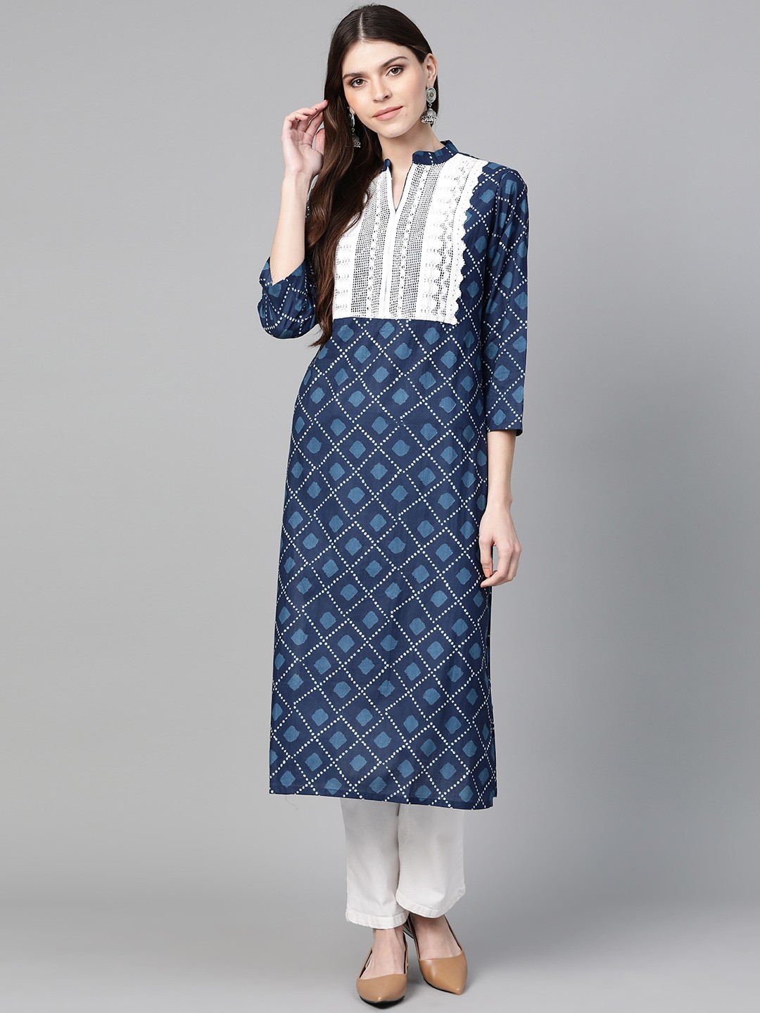 

Bhama Couture Women Navy Blue Printed Straight Kurta