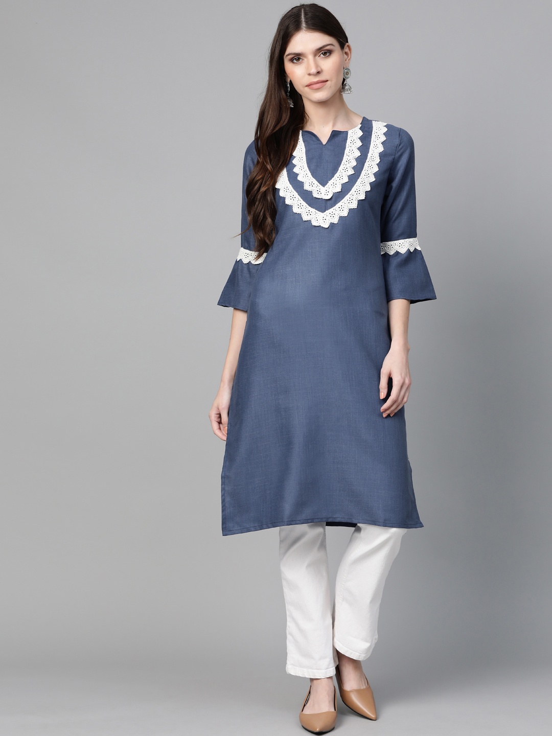 

Bhama Couture Women Navy Blue Yoke Design Straight Kurta