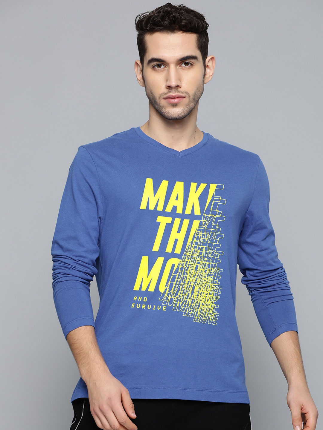 

HRX by Hrithik Roshan Men Blue Yellow Printed Rapid-Dry Antimicrobial Lifestyle Pure Cotton T-shirt